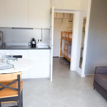 Beautiful With Balcony - Near Apartamento Sainte-Maxime